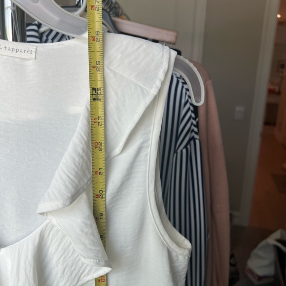 FSL + Apparel White Ruffle Neck Blouse S - Picture 4 of 5
